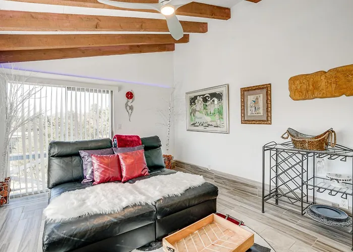 1 Mi To Dtwn: Scenic Hillside Retreat! * Prescott